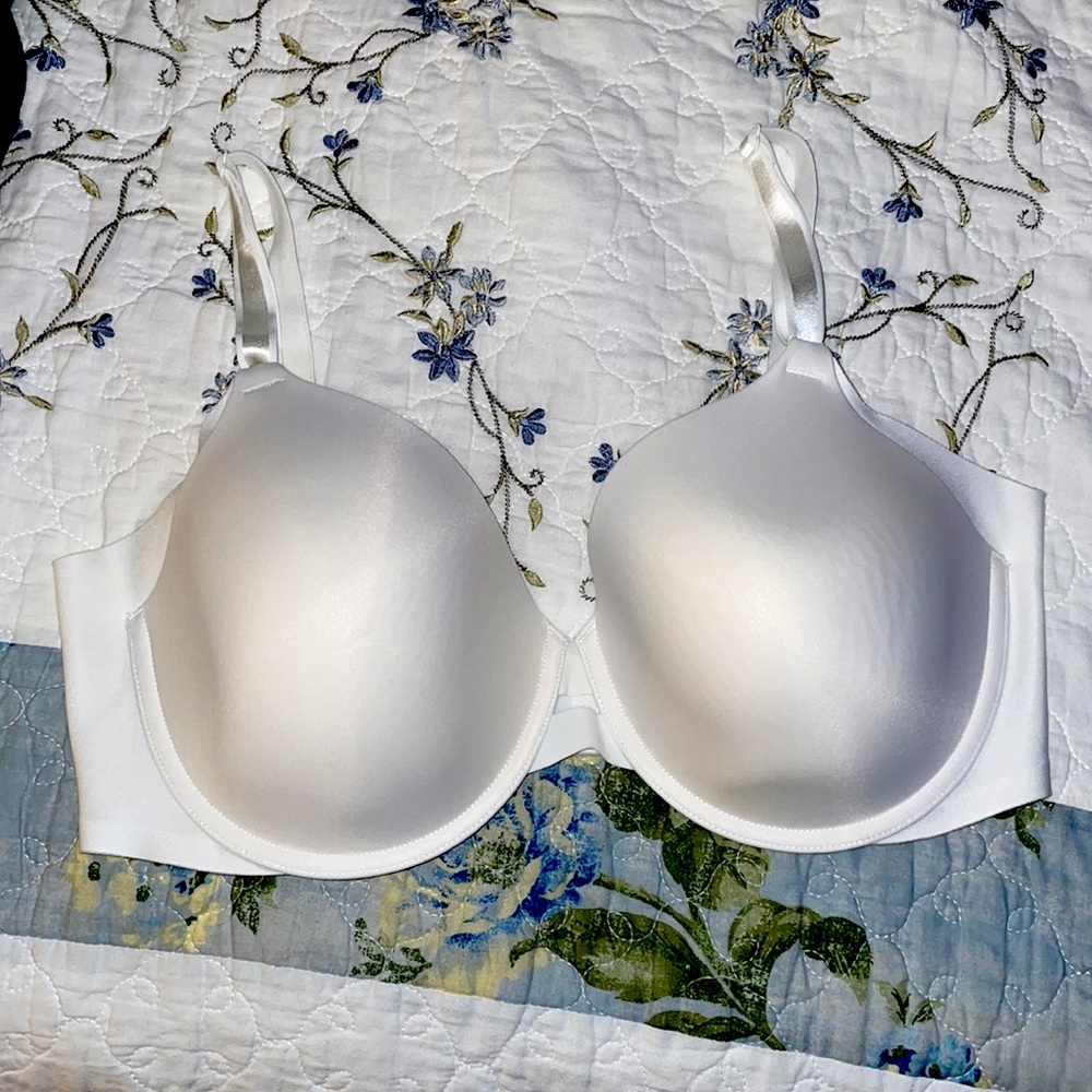 EUC Warner’s underwire bra
